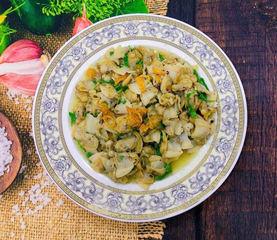 Mẹ 8x gợi ý cách làm món cháo nghêu cực ngon đổi gió cho cả gia đình