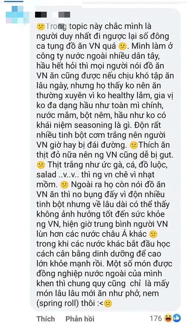Chê đồ ăn Việt bị độn tinh bột và nêm quá nhiều gia vị, cô gái khiến cộng đồng mạng tranh cãi dữ dội: 