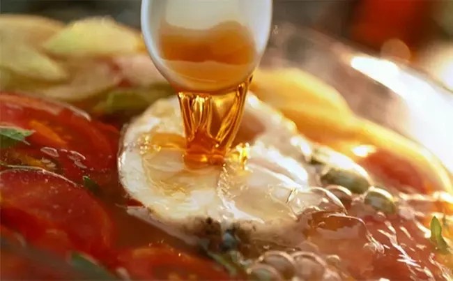 nam long 5 luu y nay khi su dung gia vi nau an thi chac chan chi em da dat t "Nằm lòng" 5 lưu ý này khi sử dụng gia vị nấu ăn thì chắc chắn chị em đã đạt tới đỉnh cao nêm nếm: Tưởng khó chứ hóa ra cực đơn giản!