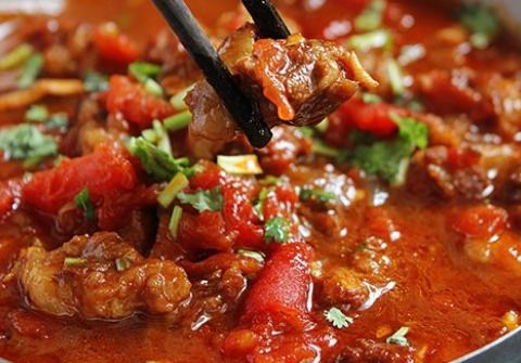 chon thit bo de kho hay nho 3 mua 3 khong thit vua tuoi ngon khong ai lua duoc b Chọn thịt bò để kho, hãy nhớ "3 mua, 3 không" thịt vừa tươi ngon, không ai lừa được bạn