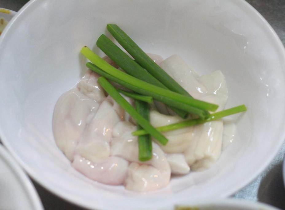 Tiệm lẩu bò quen thuộc của giới sinh viên Sài Gòn
