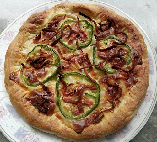 Tự làm pizza đơn giản tại nhà