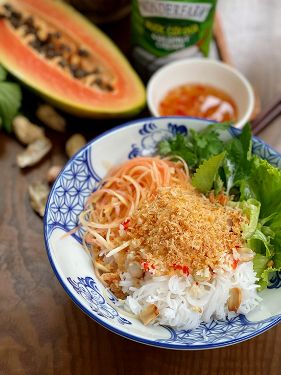 Bún nhâm - đặc sản Hà Tiên