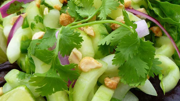 Salad dưa chuột kiểu Thái