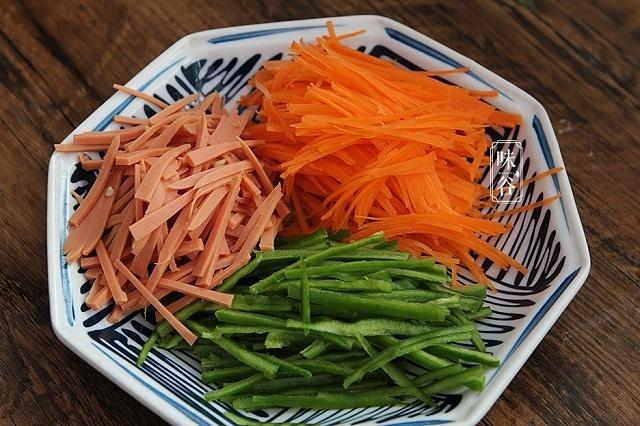 Tự tay làm há cảo 'túi tiền rủng rỉnh' cho một năm mới đầy tài lộc