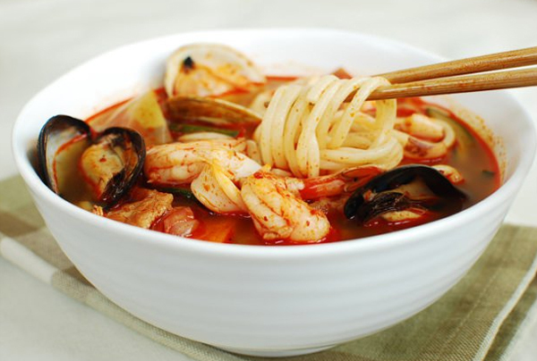 7 địa chỉ cho người mê món ăn 'siêu cay' ở Seoul