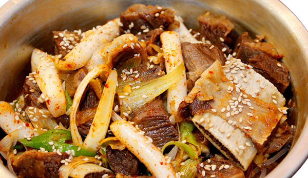 7 địa chỉ cho người mê món ăn 'siêu cay' ở Seoul