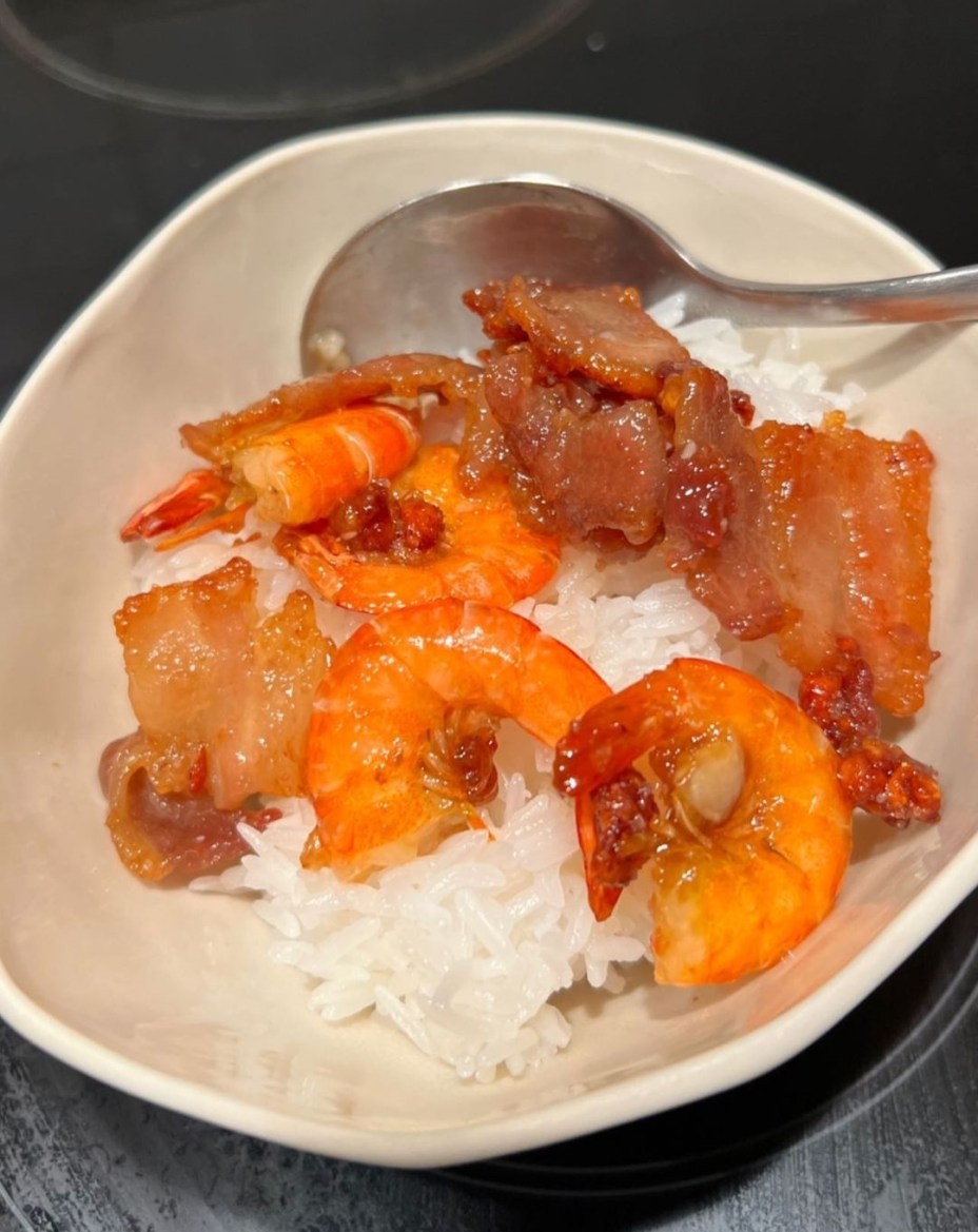 Tăng Thanh Hà ghiền ba rọi rang cháy cạnh