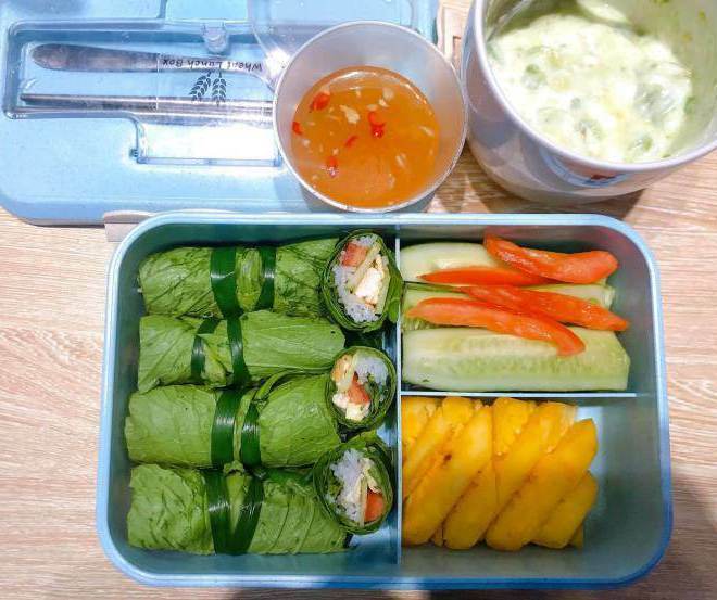 9X mang cơm đi làm quá ngon, đồng nghiệp 10/10 người đòi 