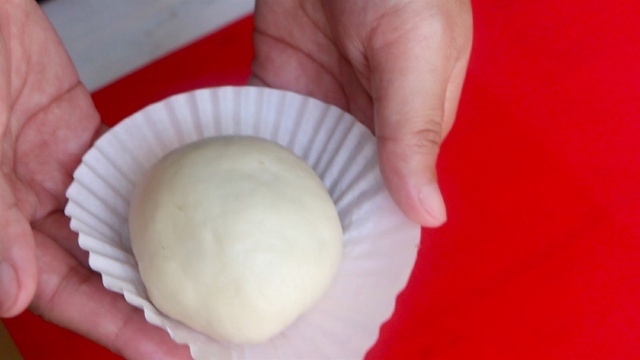 Bánh bao nhân thịt