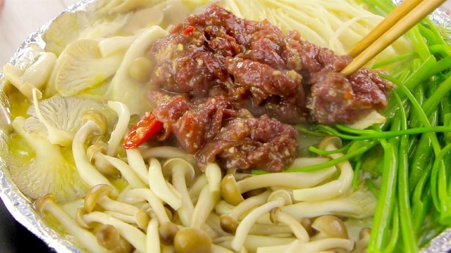 Bò sốt me