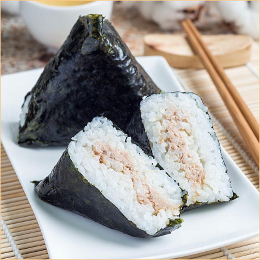 Cách làm kimbap ngon, không bị tanh chuẩn vị Hàn Quốc