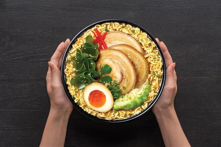 Người yêu Nhật Bản hướng về Fukuoka - Quê hương món Tonkotsu Ramen nức tiếng vào mùa anh đào nở rộ