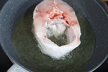 Canh cá chua thơm ngon