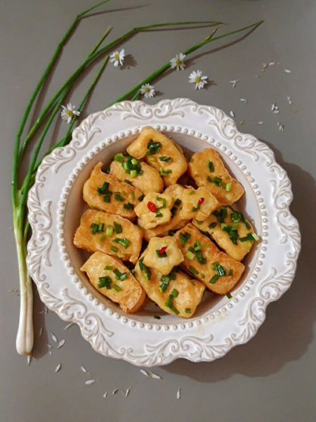 Đậu phụ tẩm hành