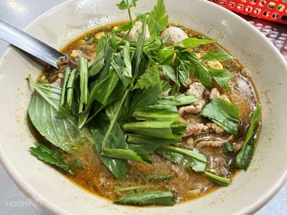 Hủ tiếu sa tế bò của người Hoa ở Sài Gòn