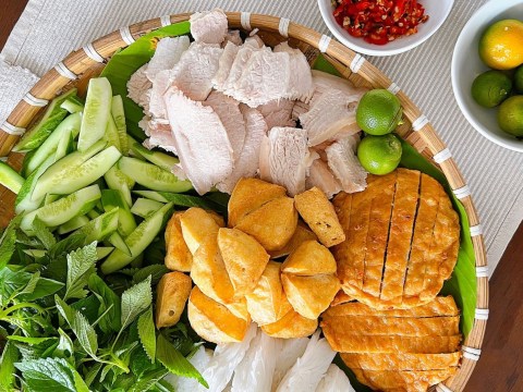 met bun dau chuan nhu ngoai tiem cua me ha tang Mẹt bún đậu chuẩn như ngoài tiệm của mẹ Hà Tăng