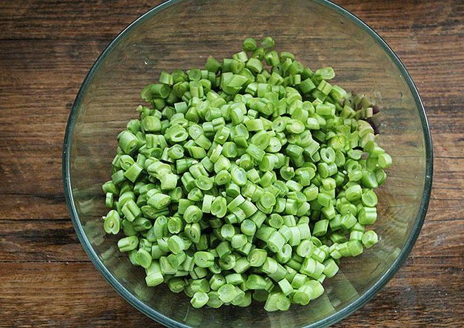 Đem xào đỗ với thịt băm kiểu này vừa đơn giản lại ngon miệng, cả nhà thi nhau xới cơm
