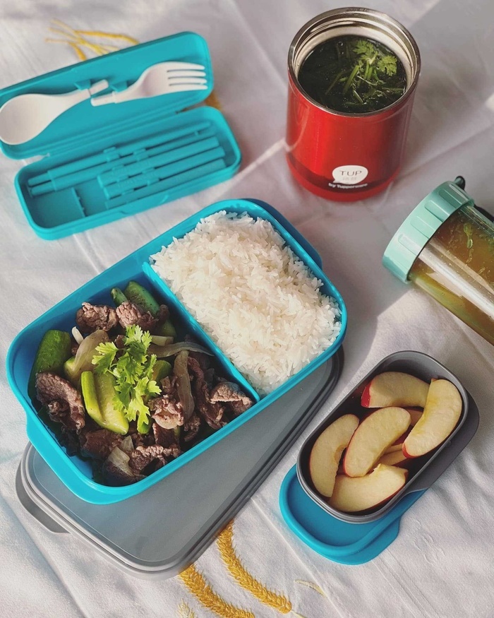 Không muốn chồng 'cơm hàng cháo chợ', vợ đảm chăm chỉ dậy sớm chuẩn bị loạt cơm hộp ngon lành đủ dưỡng chất
