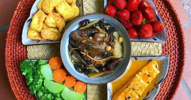 Thực đơn cả tuần của vợ đảm 9x vừa ngon, dễ nấu lại đẹp ai cũng tưởng đặt ngoài hàng