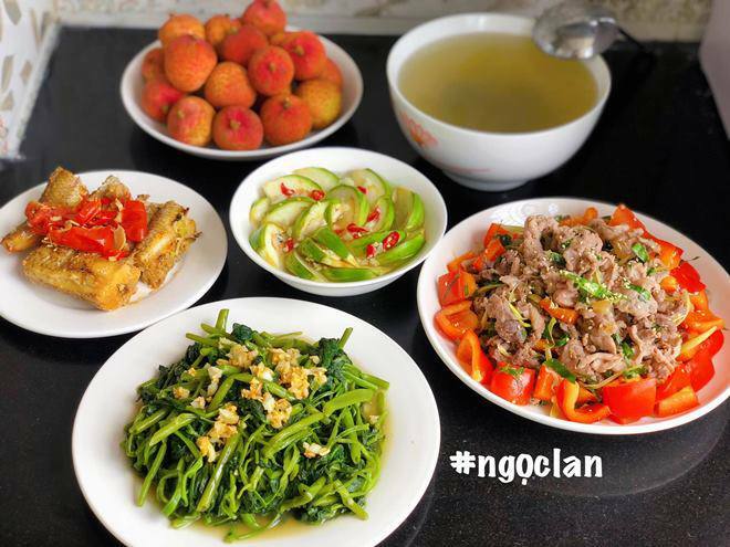 Vợ 9X cao tay nấu toàn cơm lành canh ngọt, chồng 