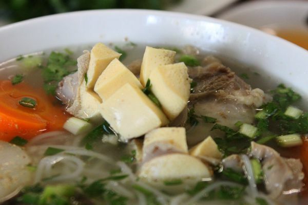Bún ống chỉ độc đáo đất Thủ