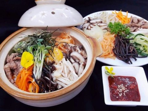 da%CC%81m say vi%CC%A3 ha%CC%80n cu%CC%80ng com tro%CC%A3n bibimbap Đắm say vị Hàn cùng cơm trộn Bibimbap