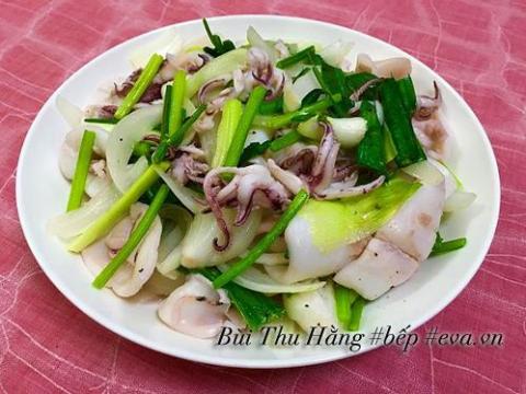 bua com chieu chua den 100 nghin khien ca nha thi nhau an het Bữa cơm chiều chưa đến 100 nghìn khiến cả nhà thi nhau ăn hết