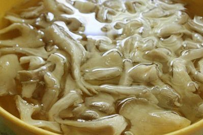 Cách nấu mỳ Quảng chay cho rằm tháng 7