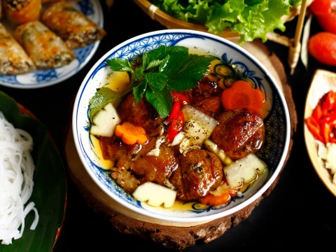 bun cha ha noi huong vi xua 2 Bún chả Hà Nội hương vị xưa