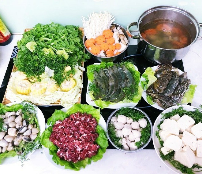 8X đảm đang khoe những bữa cơm giản dị, chồng khen ngợi hết lời