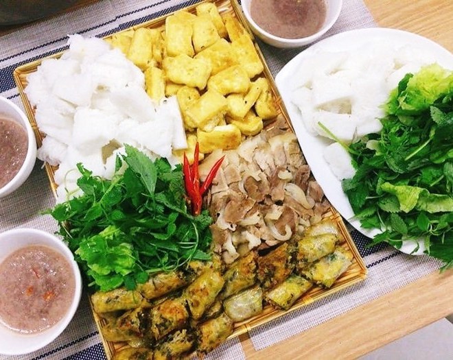 8X đảm đang khoe những bữa cơm giản dị, chồng khen ngợi hết lời