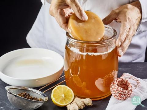 chi em ru nhau nuoi thu nay de lam tra uong biet duoc loi ich ai cung choang Chị em rủ nhau "nuôi" thứ này để làm trà uống, biết được lợi ích ai cũng choáng