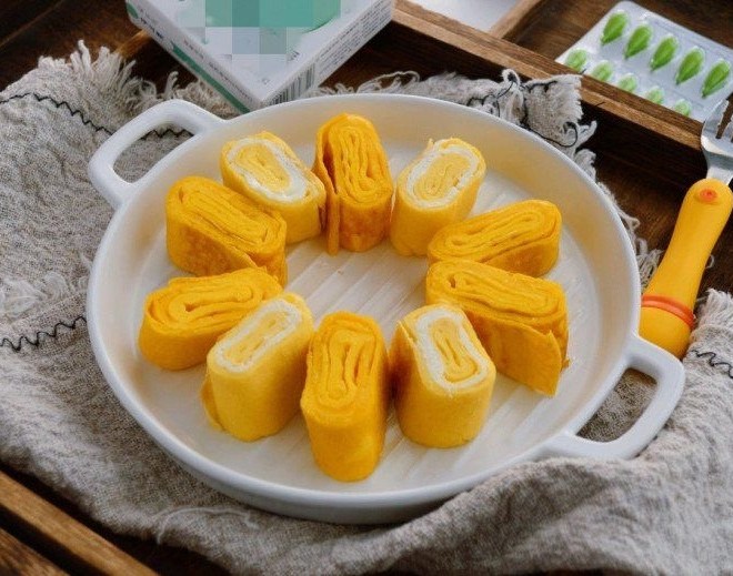 Hôm nay nấu gì: Cơm chiều chưa đến 100k mà có cả đặc sản, món chính rẻ nhưng giàu canxi