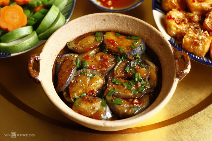 Mâm cơm dân dã miền Tây mùa nắng nóng