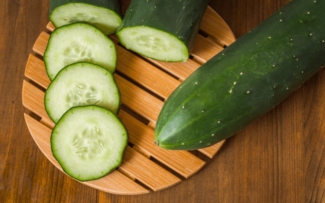 Detox thải độc da chỉ với 1 ly sinh tố màu xanh dễ làm