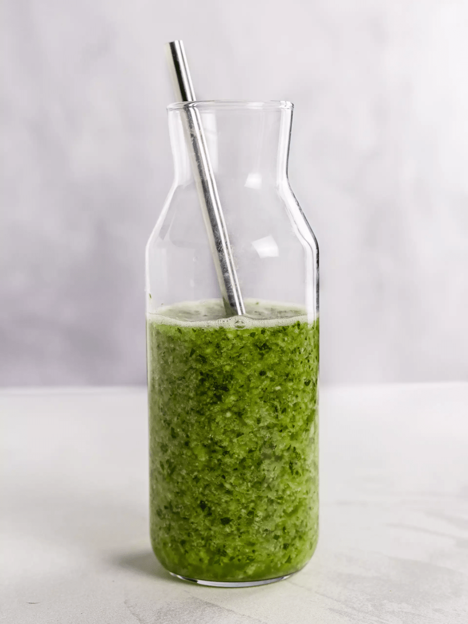 Detox thải độc da chỉ với 1 ly sinh tố màu xanh dễ làm