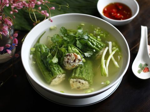 canh muop dang ham Canh mướp đắng hầm