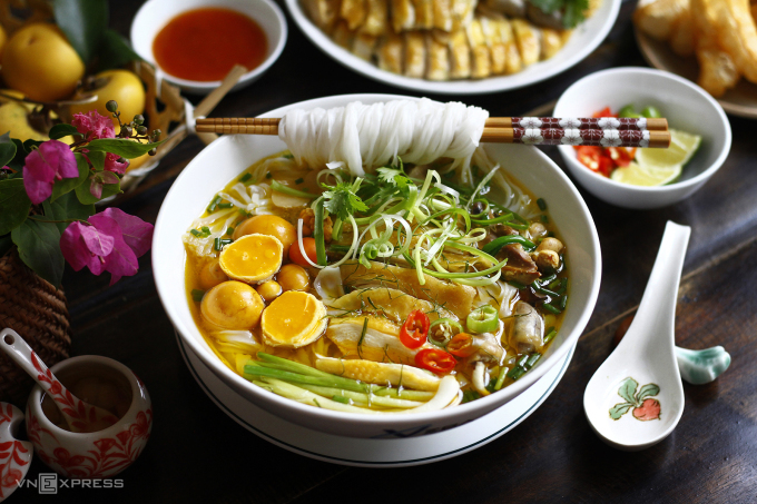 Phở gà Hà Nội truyền thống