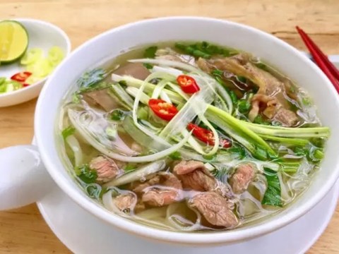 pho ha noi canh ca quynh coi cha muc ha long lot top 121 mon ngon viet nam Phở Hà Nội, canh cá Quỳnh Côi, chả mực Hạ Long lọt top 121 món ngon Việt Nam