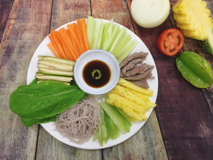 Bò cuốn lá cải