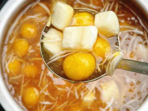 cach lam che san mochi cuc ky thom ngon cho ngay lanh Cách làm chè sắn mochi cực kỳ thơm ngon cho ngày lạnh