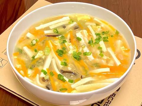 hay thu nau 1 trong 4 noi canh nay cho bua com mua dong nuoc dung du vi ngot ngon chua th Hãy thử nấu 1 trong 4 nồi canh này cho bữa cơm mùa đông: Nước dùng đủ vị ngọt ngon, chua thơm đậm đà, ăn là mê