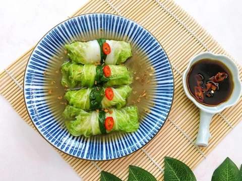 huong dan lam cai thao cuon uc ga la mieng an nhieu khong so beo Hướng dẫn làm cải thảo cuộn ức gà lạ miệng, ăn nhiều không sợ béo