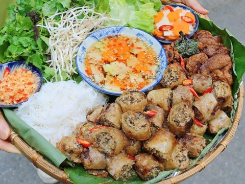 cuoi tuan lam met bun cha nem cua be kieu nay thom nuc mui ca nha an khong con mo Cuối tuần làm mẹt bún chả, nem cua bể kiểu này thơm nức mũi, cả nhà ăn không còn một miếng